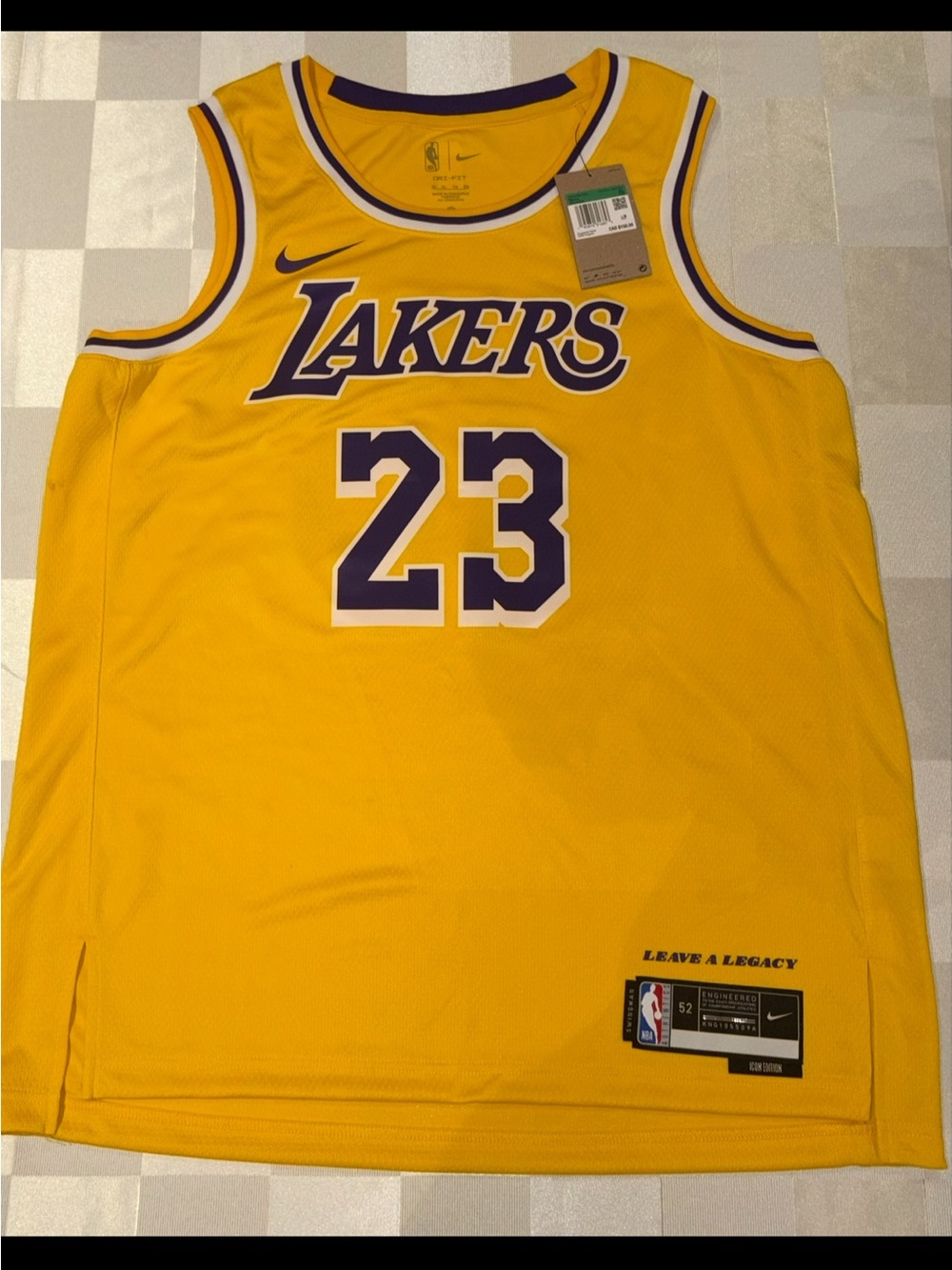 NWT Nike LeBron James #23 Los Angeles Lakers Swingman Jersey Men’s XL